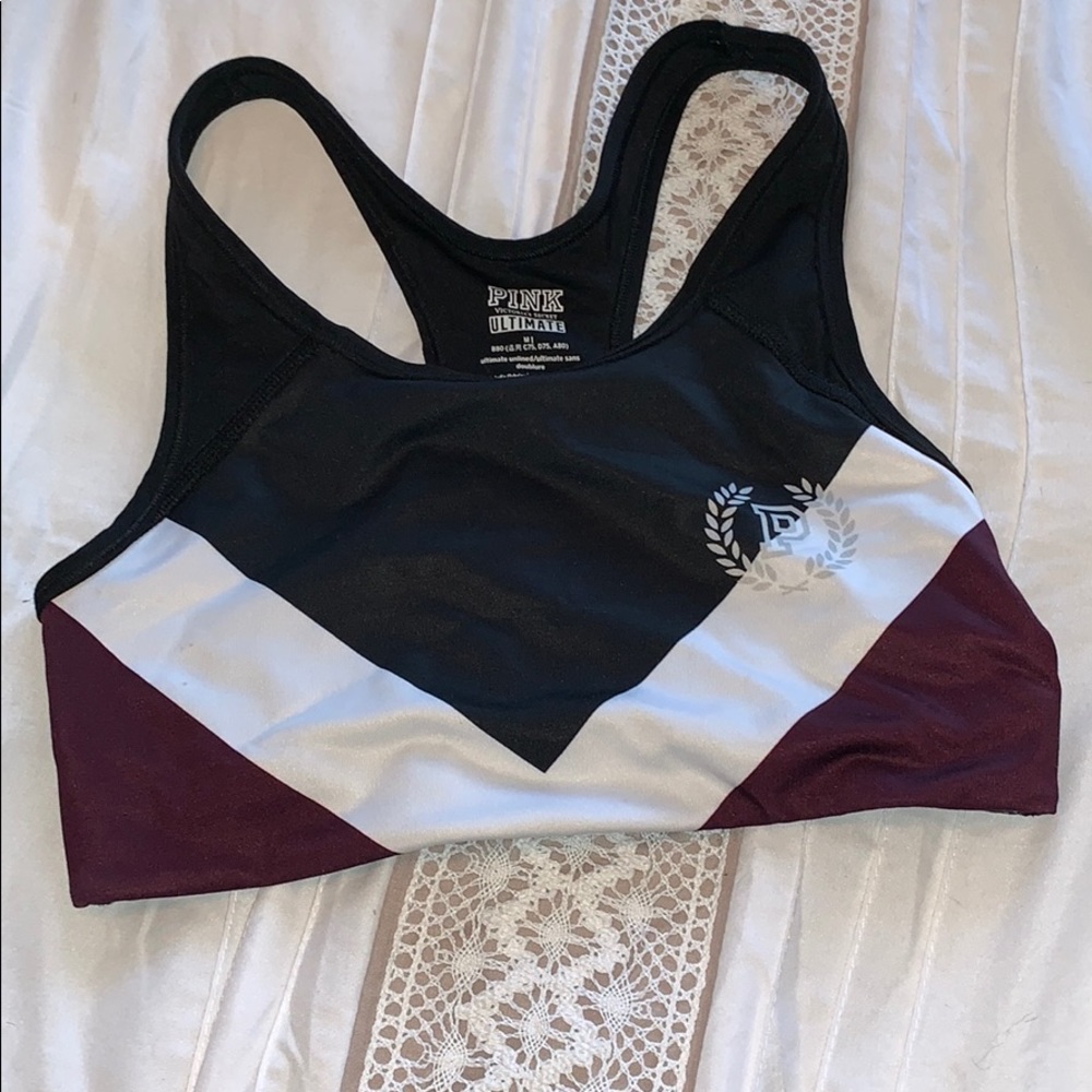 New without tags PINK sports bra